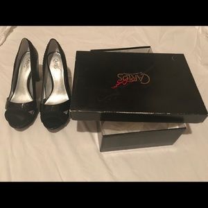 Carlos Santana Flair, Black